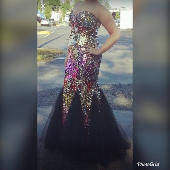one of a kind prom dresses 2019